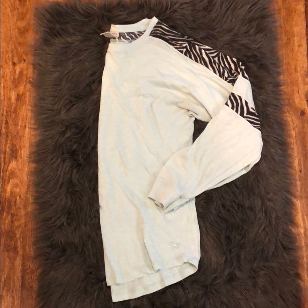 VS PINK LONG SLEEVE